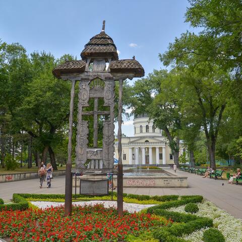 Chisinau Biking Tour